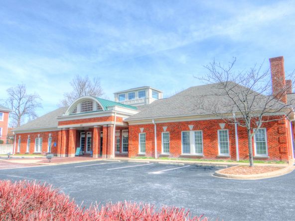 Former Bank Branch: 325 W Dixie Ave, Elizabethtown, KY 42701